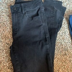American eagle black skinny jeans